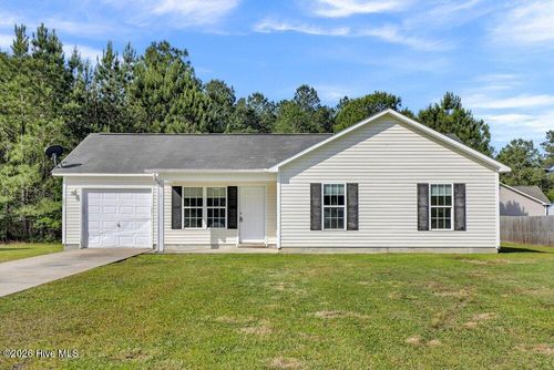 174 Ashbury Park Ln, Richlands, NC, 28574-7448 | Card Image