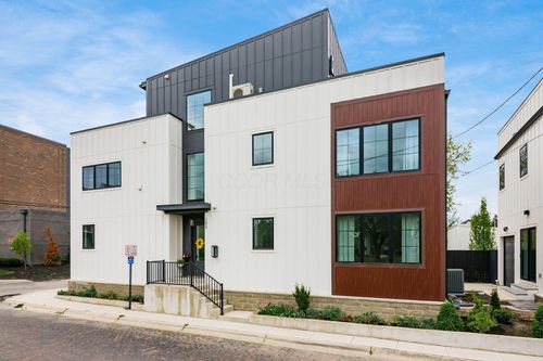 289 Detroit Ave, Columbus, OH, 43201-3676 | Card Image