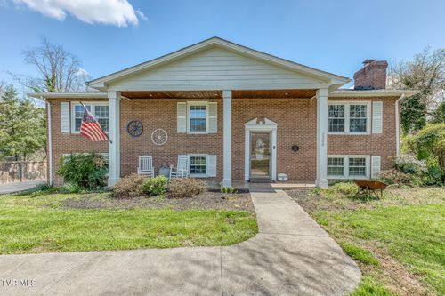 2200 Camelot Circle, Johnson City, TN, 37604 | Card Image