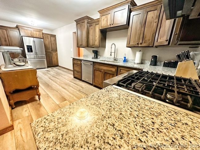 401 Diamond St, House other with 4 bedrooms, 2 bathrooms and null parking in Holdenville OK | Image 8