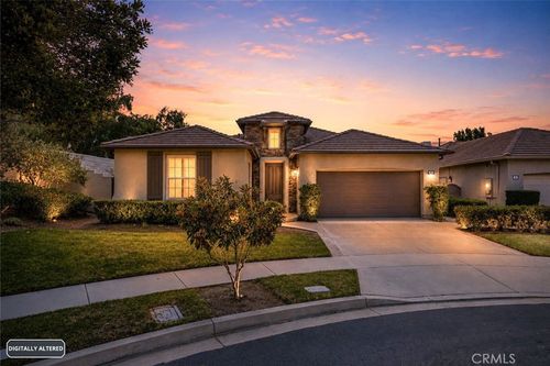 2 Corte Rivera, San Clemente, CA, 92673-6861 | Card Image