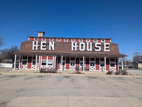 547 E Springfield Rd, Arcola, IL, 61910-1802 | Card Image