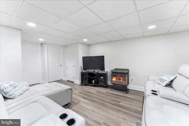 5169 Whitehall Dr, Townhouse with 4 bedrooms, 2 bathrooms and null parking in Clifton Hts PA | Image 25