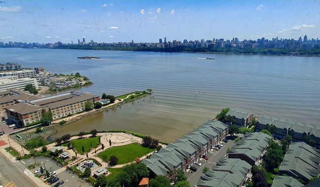 APT-30B - 7002 Kennedy Blvd E, Condo with 2 bedrooms, 3 bathrooms and null parking in Guttenberg NJ | Image 6