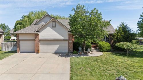704 W Cornerstone Ct, Andover, KS, 67002-7567 | Card Image