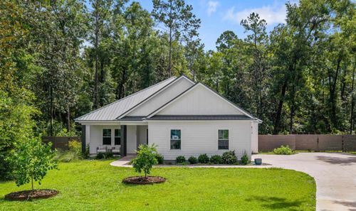 121 Getaway Ln, CRAWFORDVILLE, FL, 32327-2969 | Card Image
