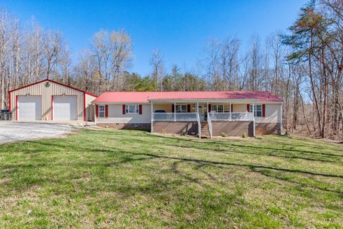 9034 Taylor Cemetery Rd, Lyles, TN, 37098-1895 | Card Image
