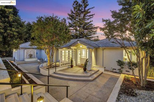 15 Los Dedos Rd, Orinda, CA, 94563-1856 | Card Image
