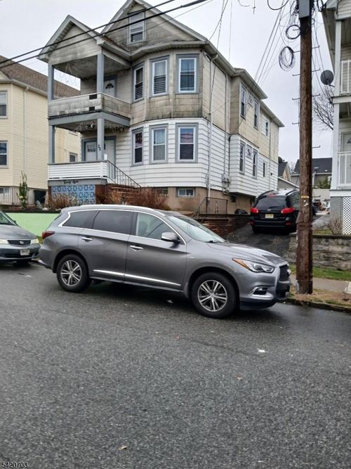 28 Buffalo Ave, Paterson, NJ, 07503-1902 | Card Image