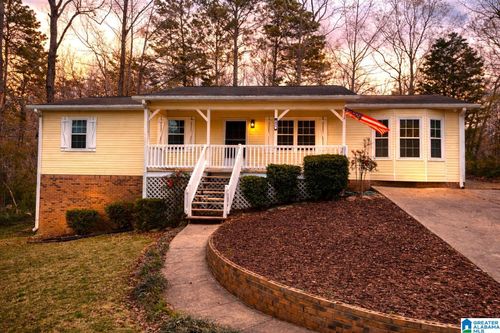 6813 San Moore Dr, Pinson, AL, 35126-3132 | Card Image