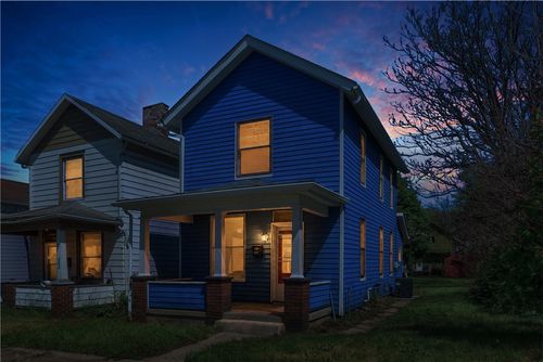 517 Lyndal St, New Castle, PA, 16101-4920 | Card Image