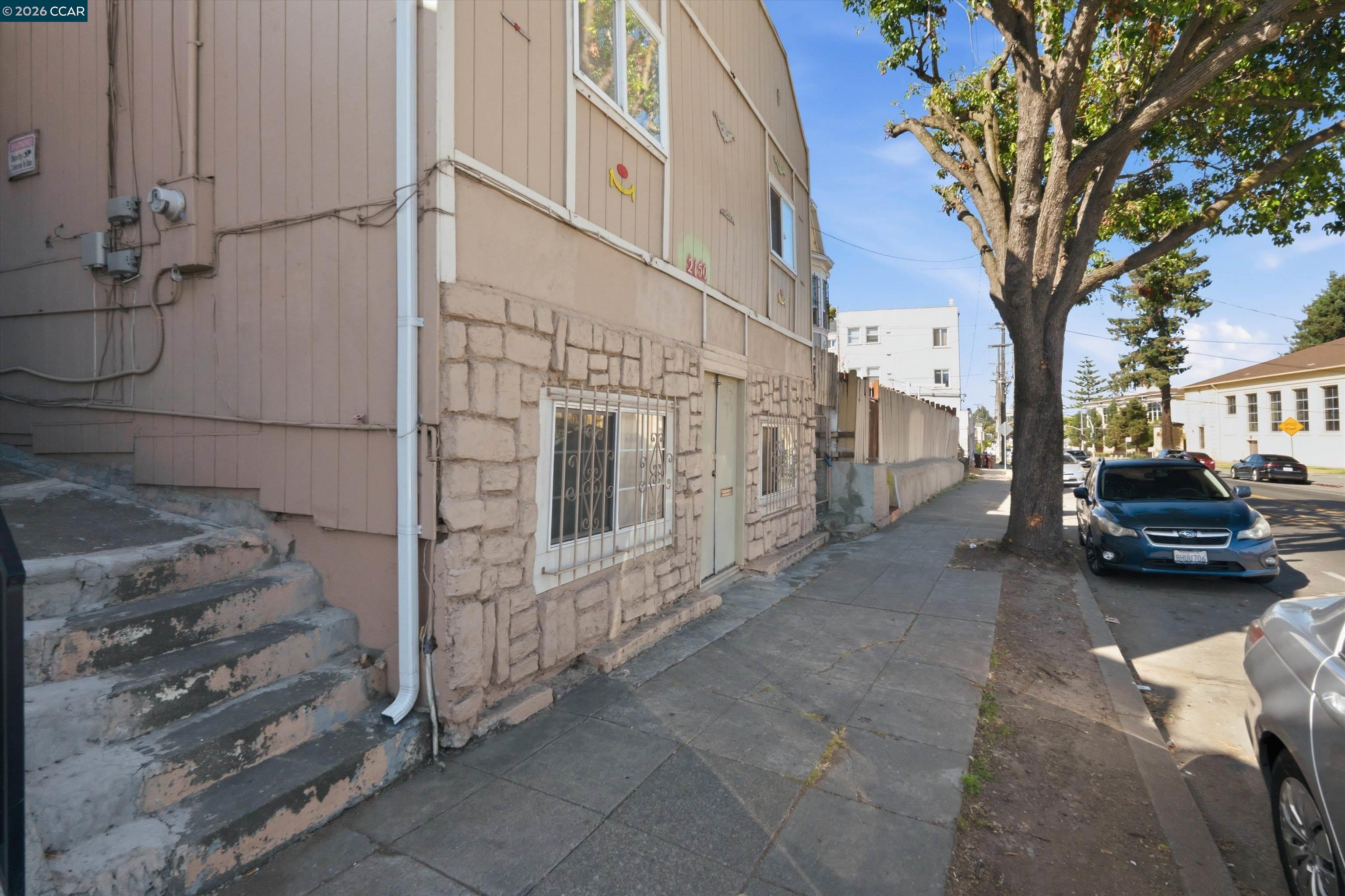 Residential Income in Oakland 2