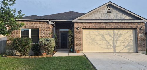 7102 Zuma Bch, Converse, TX, 78109-3706 | Card Image