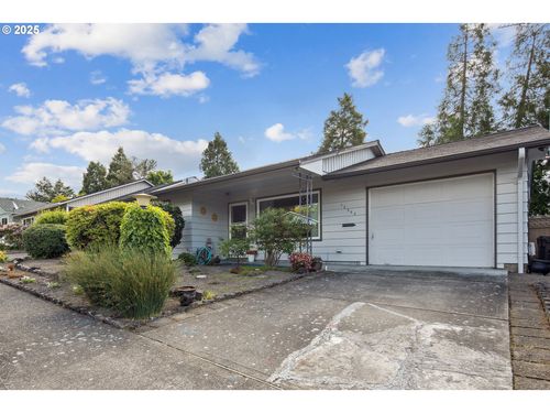 15580 Sw Royalty Pkwy, King City, OR, 97224-2608 | Card Image