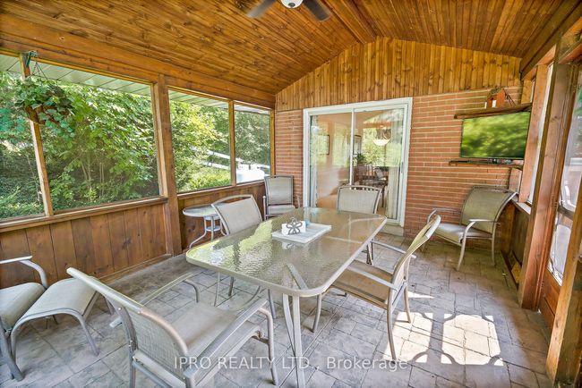 12506 Eighth Line, House other with 5 bedrooms, 3 bathrooms and 8 parking in Georgetown ON | Image 38