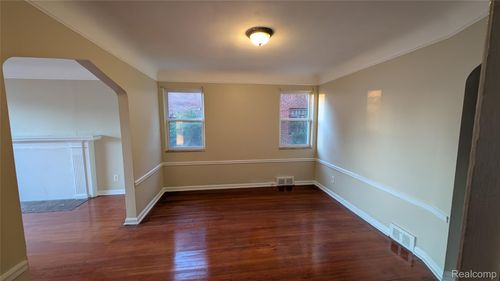 18072 Hubbell St, Detroit, MI, 48235-2709 | Card Image