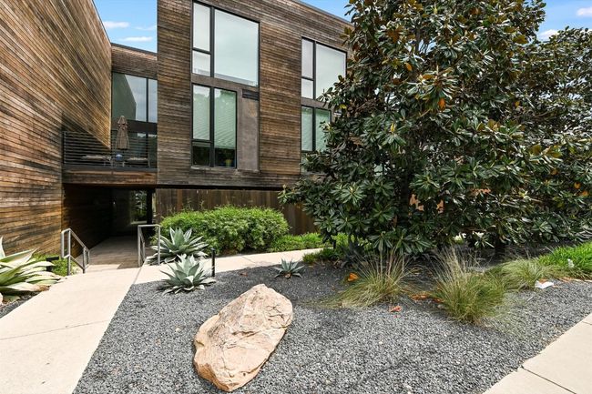 View of condo building | Image 19