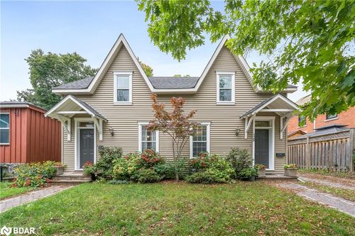 128-130 Main St S, Halton Hills, ON, L7G3E6 | Card Image