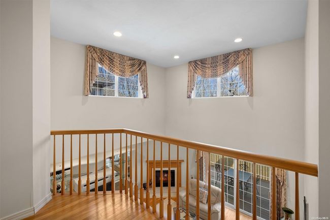 17 Sabrina Ct, House other with 4 bedrooms, 3 bathrooms and null parking in Dix Hills NY | Image 11