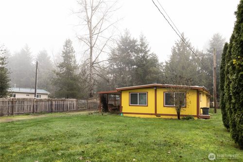 8611 Deodar Ct Se, Yelm, WA, 98597-9736 | Card Image