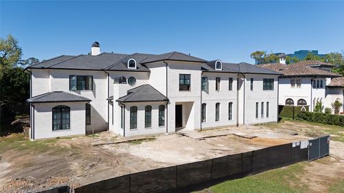 5324 Holly Springs Dr, Houston, TX, 77056-2020 | Card Image