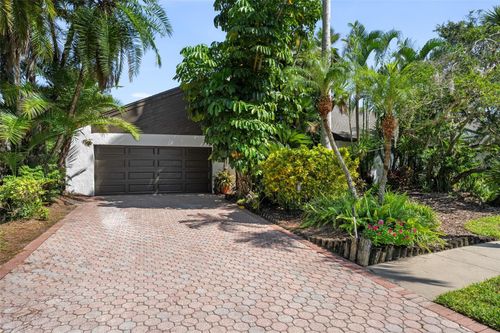 14506 Anchoret Rd, Tampa, FL, 33618-2702 | Card Image