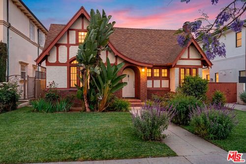 312 N Palm Dr, Beverly Hills, CA, 90210-4919 | Card Image