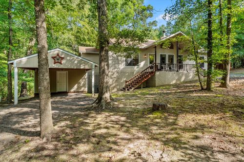 211 Butternut Gln, Holly Lake Ranch, TX, 75765-7712 | Card Image