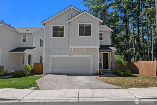 12867 Springboard Ave Nw, Silverdale, WA, 98383-7003 | Card Image