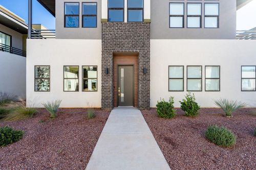 12-3080 S Bloomington Dr E, St George, UT, 84790-8725 | Card Image
