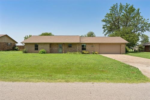 2127 Ne Van Buren Avenue, Piedmont, OK, 73078 | Card Image