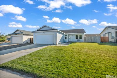 112 Campfire Circle, House other with 3 bedrooms, 2 bathrooms and null parking in Fernley NV | Image 1