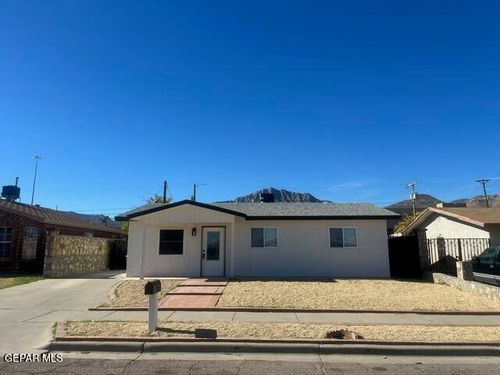 8837 Kenneth Street, El Paso, TX, 79904 | Card Image