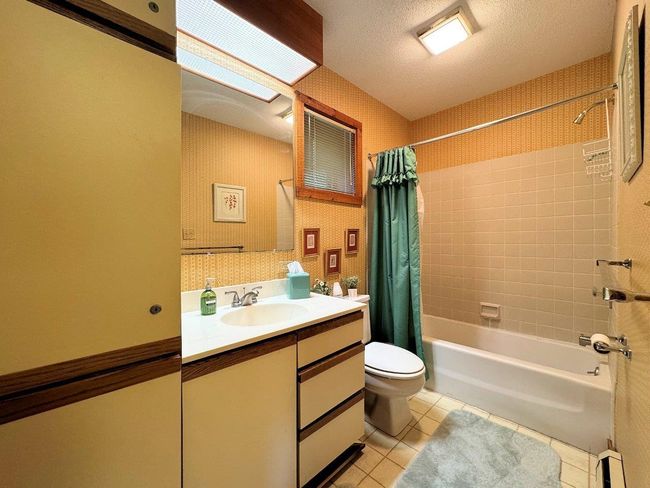 4F - 34 Sugar Brook Rd, Condo with 3 bedrooms, 3 bathrooms and null parking in Peru VT | Image 21