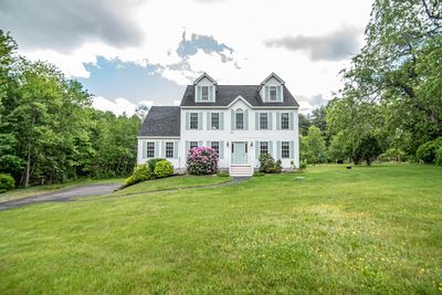 23 Amesbury Road, House other with 3 bedrooms, 2 bathrooms and null parking in Newton NH | Image 2