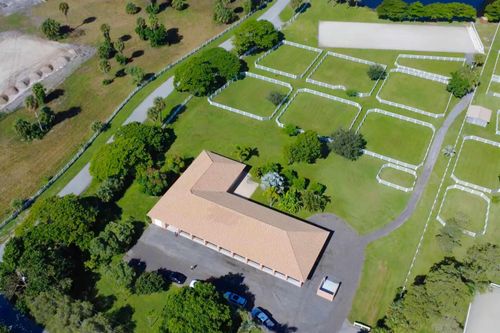 3935 Hanover Cir, Loxahatchee, FL, 33470-2429 | Card Image