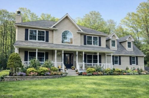 105 Orben Dr, Landing, NJ, 07850-1831 | Card Image
