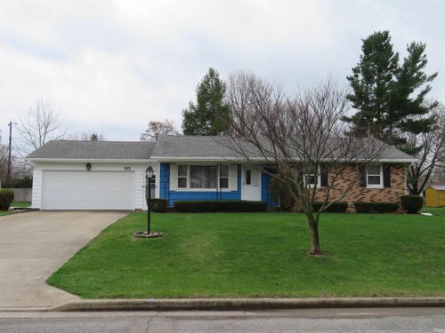 93 Greenway Dr, Goshen, IN, 46526-1533 | Card Image