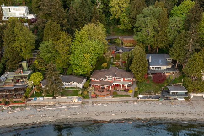 330 Tsawwassen Beach Road, House other with 4 bedrooms, 3 bathrooms and 7 parking in Delta BC | Image 35