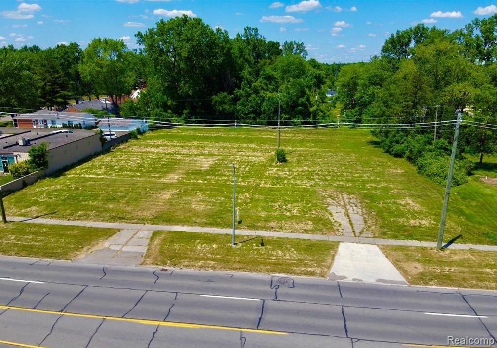 Land in Livonia 4