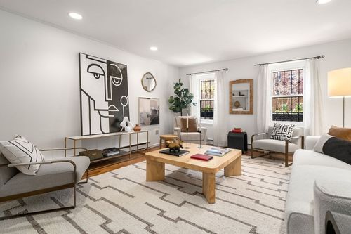 apt-1-17 Follen St, Boston, MA, 02116-6431 | Card Image