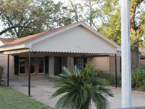 6219 Hesta Ln, Houston, TX, 77016-4335 | Card Image