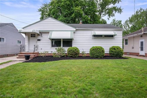 4353 W 182nd Street, Cleveland, OH, 44135 | Card Image