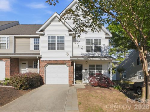 790 Rock Lake Gln, Fort Mill, SC, 29715-6451 | Card Image