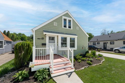 514 Edgell Street, South Haven, MI, 49090 | Card Image