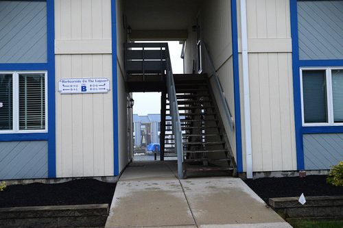 b2u-241 Chase Ave, Russells Point, OH, 43348-9732 | Card Image