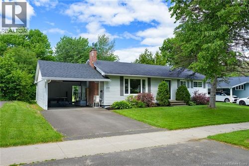 101 Dover Cres, Fredericton, NB, E3B4T8 | Card Image