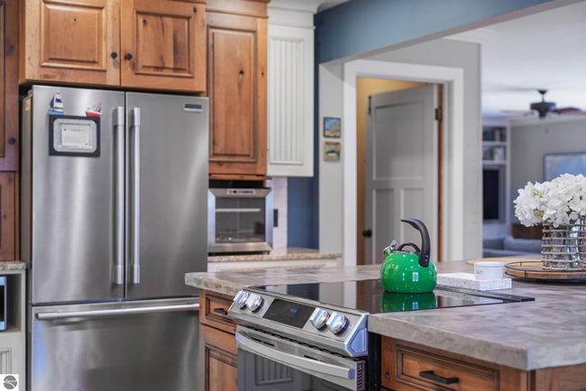 116 Hill St, House other with 3 bedrooms, 2 bathrooms and null parking in Leland MI | Image 29