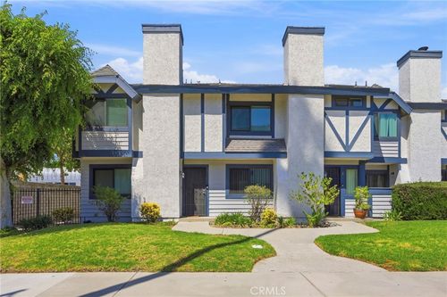 1-19231 Sherman Way, Reseda, CA, 91335-3533 | Card Image