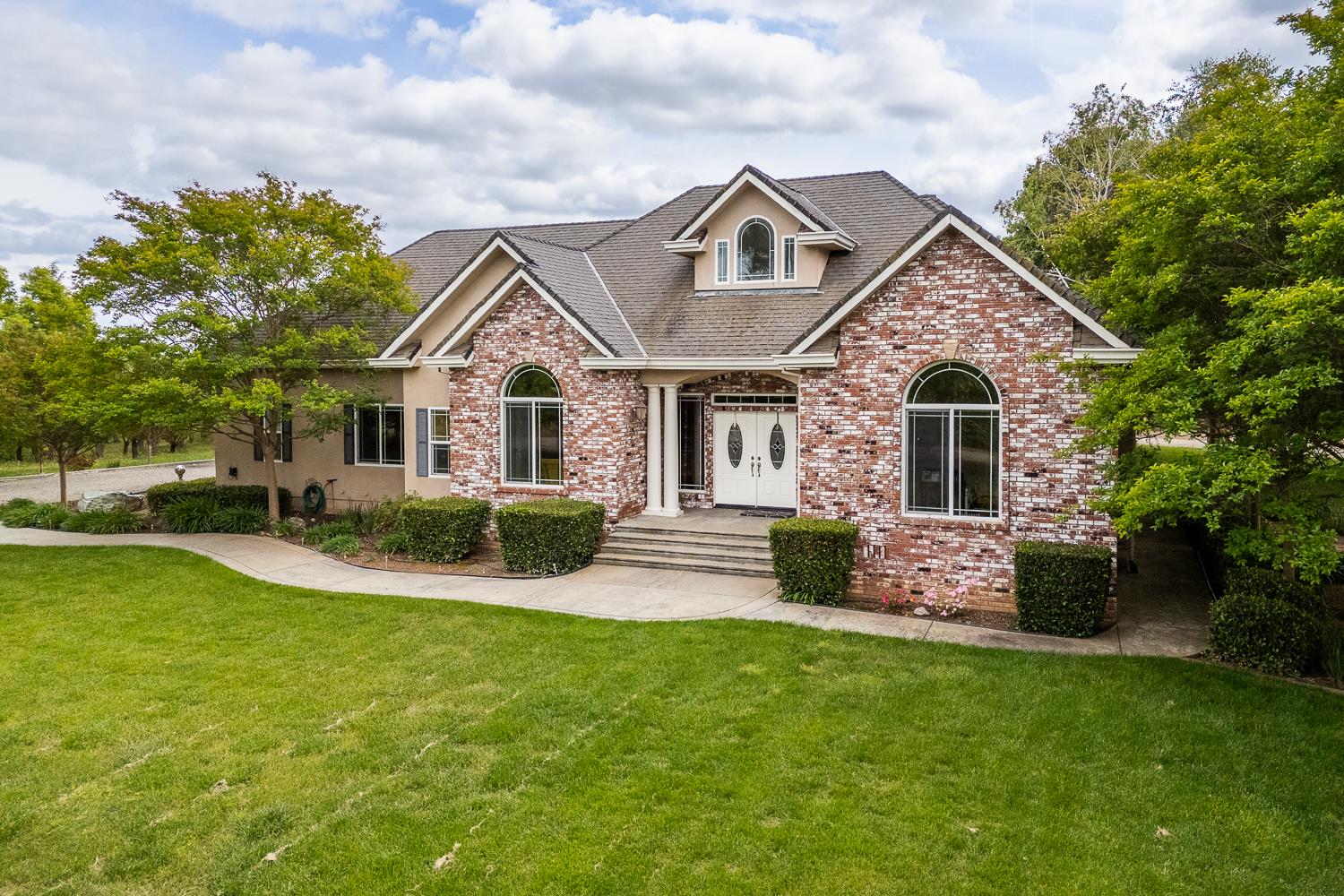Residential in Arbuckle 3